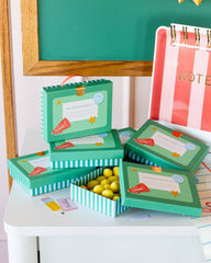 Occasions Lunchbox Treat Boxes 6pk.