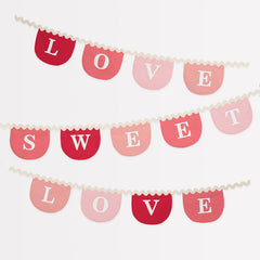 Valentine's Fabric Garland - Pretty Day