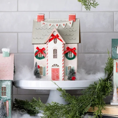 Christmas Village Merry House - Pretty Day