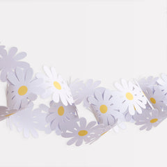 Daisy Paper Chain Party Decoration - Pretty Day