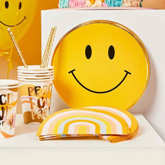Hootyballoo by Club Green - Smiley Gold Foiled Paper Plates 8 Pack - Pretty Day