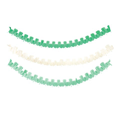 Shamrock Crepe Paper Banner Set