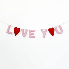 Love You Felt Banner - Pretty Day