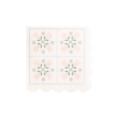 My Mind’s Eye - PLNP252 - Spring Quilt Scallop Paper Cocktail Napkin - Pretty Day