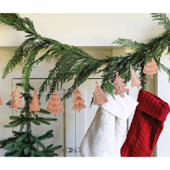 Cozy Lodge Wood Tree Banner - Pretty Day