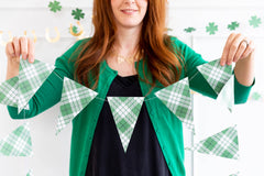 St Patrick's Day Plaid Pennant Banner S1129 - Pretty Day